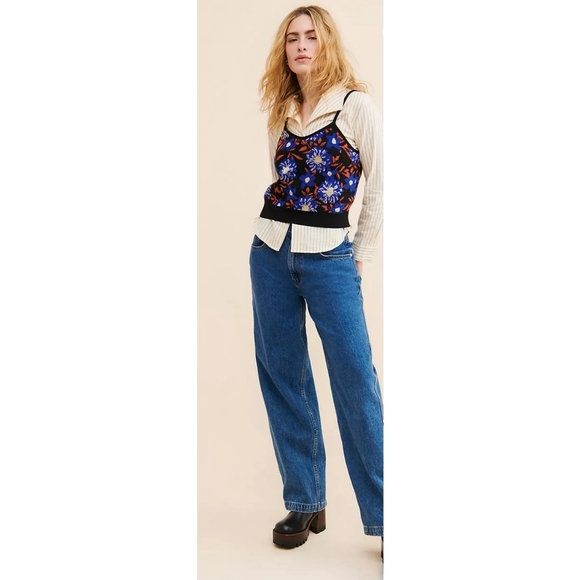 39. Maeve Floral Jacquard Sweater Cami - Picture 3 of 9